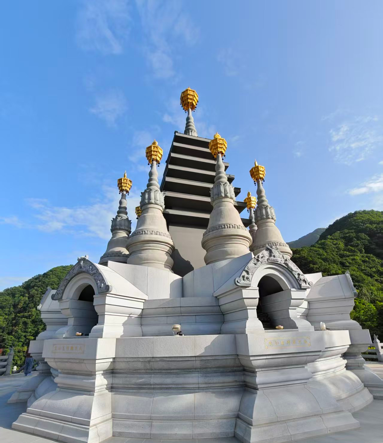 摩诃慈恩寺佛塔